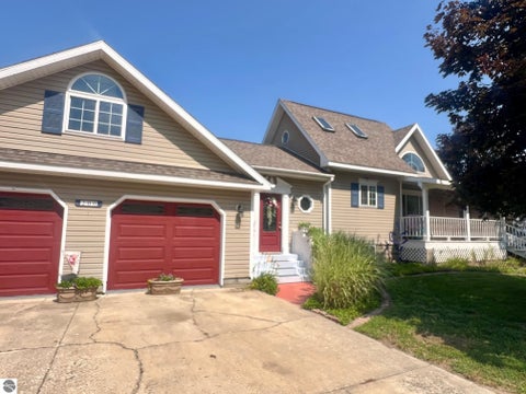 Tiny photo for 200 W Franklin Street, East Tawas, MI 48730 (MLS # 1946214)