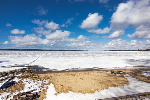 Tiny photo for 9566 Fowler Lane, Rapid City, MI 49676 (MLS # 1943012)