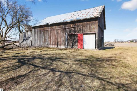 Tiny photo for 1941 E River Road, Mt Pleasant, MI 48858 (MLS # 1942897)