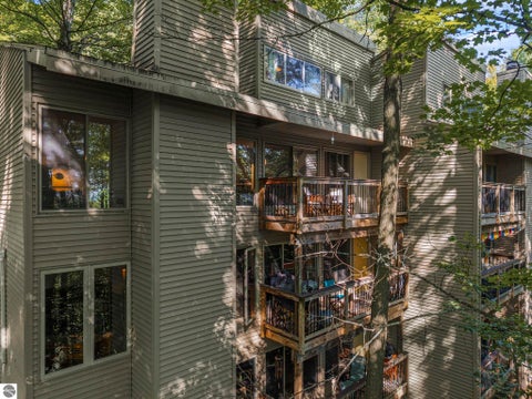 Tiny photo for 11292 S Cottonwood Drive, Traverse City, MI 49684 (MLS # 1949895)