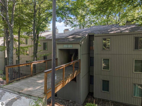 Tiny photo for 11292 S Cottonwood Drive, Traverse City, MI 49684 (MLS # 1949895)