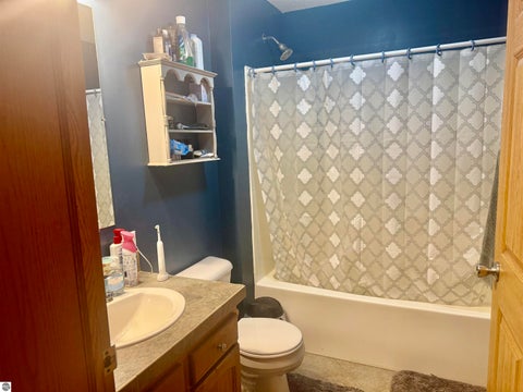 Tiny photo for 587 N Lewis RD, Shepherd, MI 48883 (MLS # 1950944)