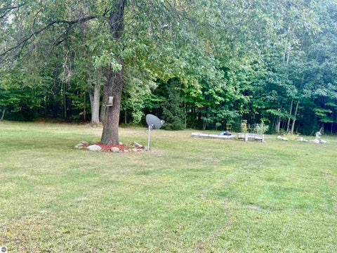 Tiny photo for 587 N Lewis RD, Shepherd, MI 48883 (MLS # 1950944)