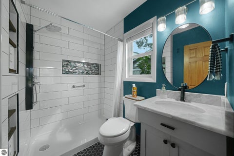 Tiny photo for 1001 Washington Street, Traverse City, MI 49686 (MLS # 1950385)