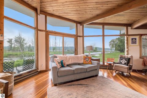 Tiny photo for 16864 Northwood Highway, Arcadia, MI 49613 (MLS # 1942881)