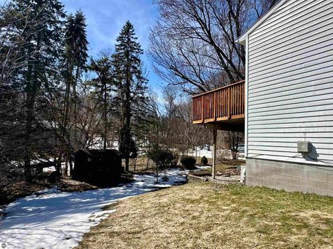 Tiny photo for 4210 Bay View Pt, Traverse City, MI 49684 (MLS # 1943586)