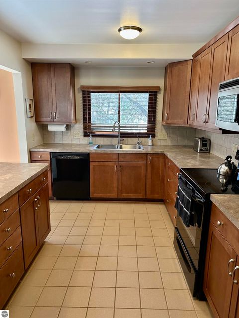 Tiny photo for 4210 Bay View Pt, Traverse City, MI 49684 (MLS # 1943586)