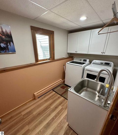 Tiny photo for 4210 Bay View Pt, Traverse City, MI 49684 (MLS # 1943586)