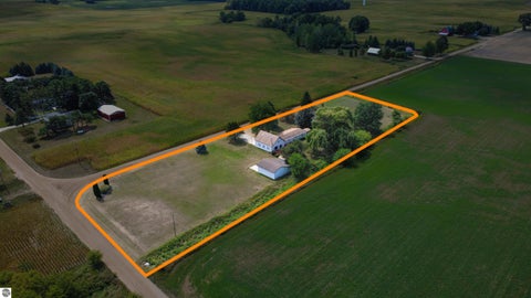 Tiny photo for 10951 E Remick Road, St Louis, MI 48880 (MLS # 1950071)