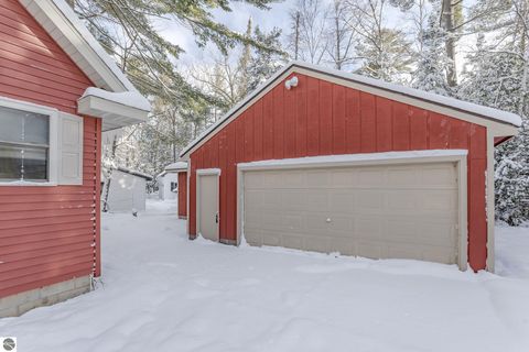Tiny photo for 103 Red Bird Legion Drive, Roscommon, MI 48653 (MLS # 1942319)