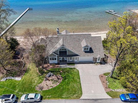 Tiny photo for 6525 Peninsula Drive, Traverse City, MI 49686 (MLS # 1945236)