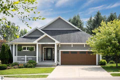 Photo of 10743 Shrewbury Street, Traverse City, MI 49684 (MLS # 1948729)