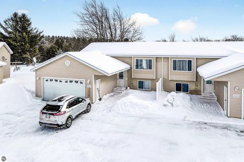 Tiny photo for 2473 Woodcock Lane, Traverse City, MI 49685 (MLS # 1941919)