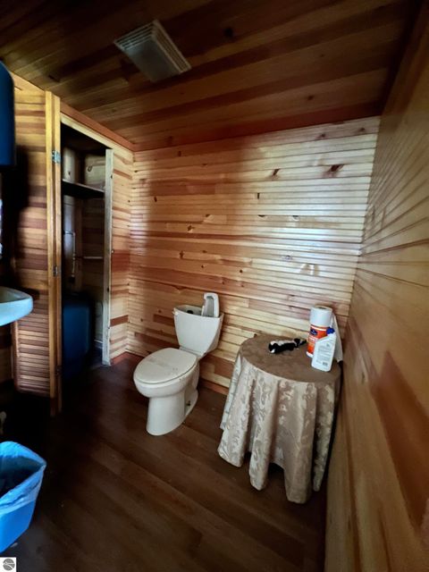 Tiny photo for 6020 E 34 Road, Cadillac, MI 49601 (MLS # 1942417)