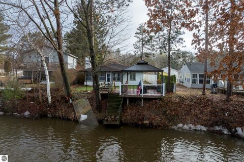 Tiny photo for 11103 Birch Park Drive, Stanwood, MI 49346 (MLS # 1941583)