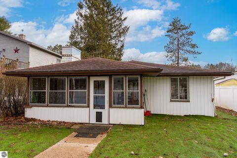 Tiny photo for 11103 Birch Park Drive, Stanwood, MI 49346 (MLS # 1941583)