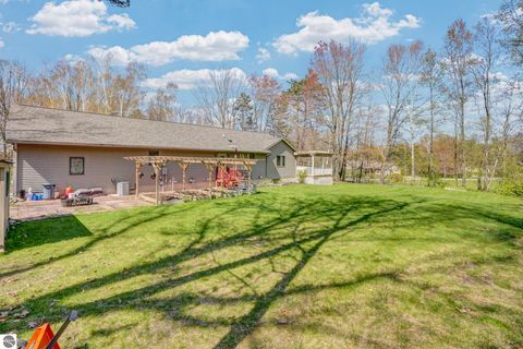 Tiny photo for 6304 Avon Lane, Cadillac, MI 49601 (MLS # 1945280)