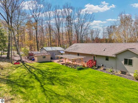 Tiny photo for 6304 Avon Lane, Cadillac, MI 49601 (MLS # 1945280)