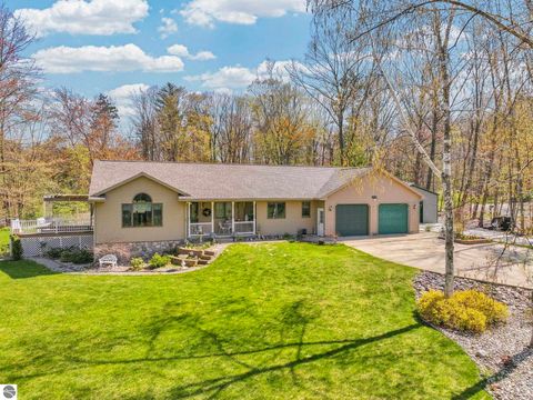 Tiny photo for 6304 Avon Lane, Cadillac, MI 49601 (MLS # 1945280)