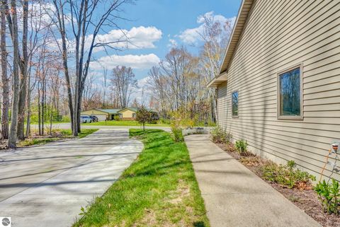 Tiny photo for 6304 Avon Lane, Cadillac, MI 49601 (MLS # 1945280)