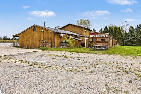 Tiny photo for 20 E Remus Road, Mt Pleasant, MI 48858 (MLS # 1945217)