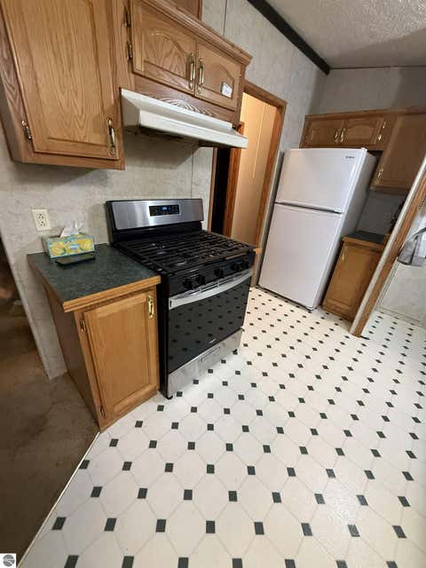 Tiny photo for 11438 Sherwood Drive, Frederic, MI 49733 (MLS # 1948891)