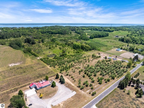 Tiny photo for 14792 Peninsula Drive, Traverse City, MI 49686 (MLS # 1946289)