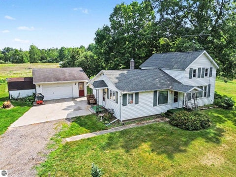 Photo of 7973 W Madison Road, Elwell, MI 48832 (MLS # 1948608)