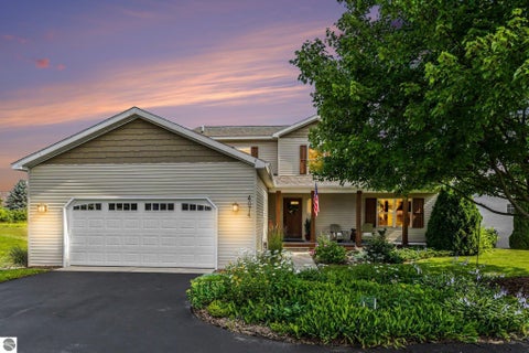 Photo of 4074 Stoneridge Drive, Traverse City, MI 49684 (MLS # 1948477)