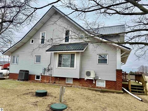 Tiny photo for 4790 E Tyler Road, Breckenridge, MI 48615 (MLS # 1943147)