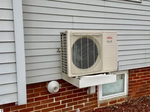 Tiny photo for 4790 E Tyler Road, Breckenridge, MI 48615 (MLS # 1943147)