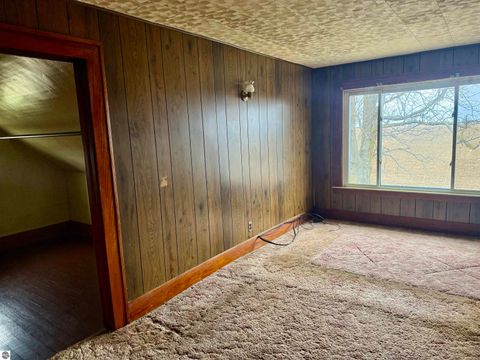Tiny photo for 4790 E Tyler Road, Breckenridge, MI 48615 (MLS # 1943147)