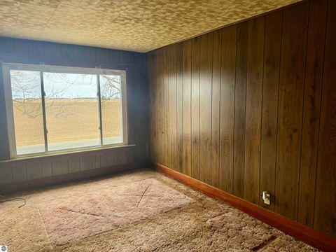 Tiny photo for 4790 E Tyler Road, Breckenridge, MI 48615 (MLS # 1943147)