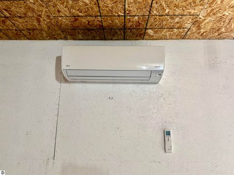 Tiny photo for 4790 E Tyler Road, Breckenridge, MI 48615 (MLS # 1943147)