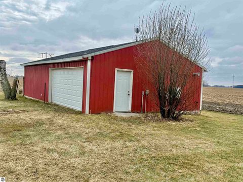 Tiny photo for 4790 E Tyler Road, Breckenridge, MI 48615 (MLS # 1943147)