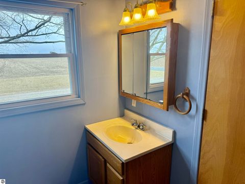 Tiny photo for 4790 E Tyler Road, Breckenridge, MI 48615 (MLS # 1943147)