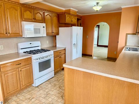 Tiny photo for 4790 E Tyler Road, Breckenridge, MI 48615 (MLS # 1943147)