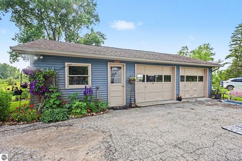 Tiny photo for 4187 Mills Road, Prescott, MI 48756 (MLS # 1947538)