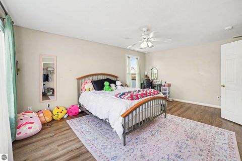 Tiny photo for 1466 E Pickard Road, Mt Pleasant, MI 48858 (MLS # 1941619)