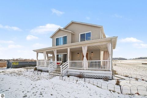 Tiny photo for 1466 E Pickard Road, Mt Pleasant, MI 48858 (MLS # 1941619)