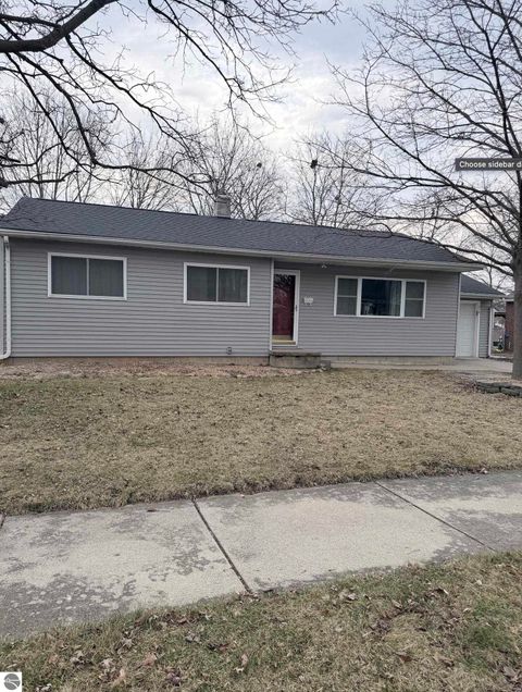 Tiny photo for 516 Yale Avenue, Alma, MI 48801 (MLS # 1943247)