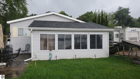 Tiny photo for 19093 Pike Street, Rodney, MI 49342 (MLS # 1943165)