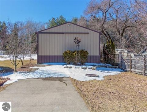Tiny photo for 19093 Pike Street, Rodney, MI 49342 (MLS # 1943165)