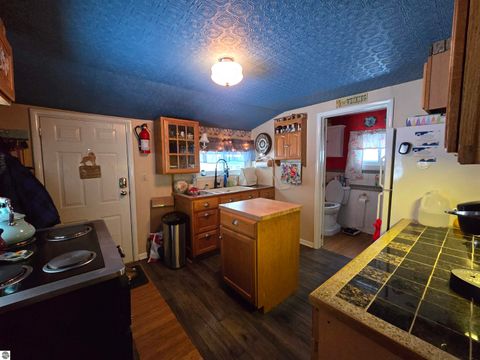 Tiny photo for 115 W Prospect Avenue, Harrietta, MI 49638 (MLS # 1941765)