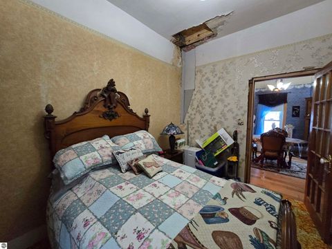 Tiny photo for 115 W Prospect Avenue, Harrietta, MI 49638 (MLS # 1941765)