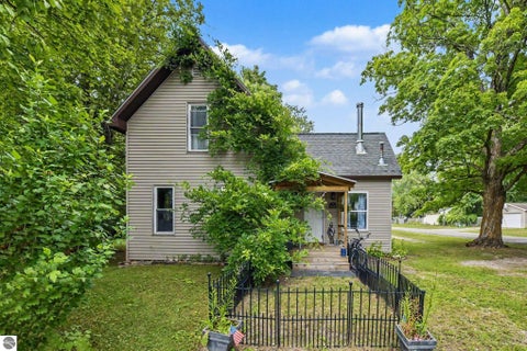 Tiny photo for 14596 Thompson Avenue, Thompsonville, MI 49683 (MLS # 1949601)