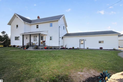 Tiny photo for 3990 S Begole Road, Ithaca, MI 48847 (MLS # 1951149)