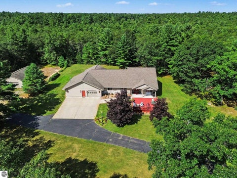 Tiny photo for 3655 Rollin Hill Court, Oscoda, MI 48750 (MLS # 1949586)