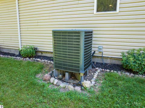 Tiny photo for 4809 E County Line Road, South Branch, MI 48761 (MLS # 1949394)