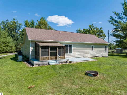 Tiny photo for 4809 E County Line Road, South Branch, MI 48761 (MLS # 1949394)